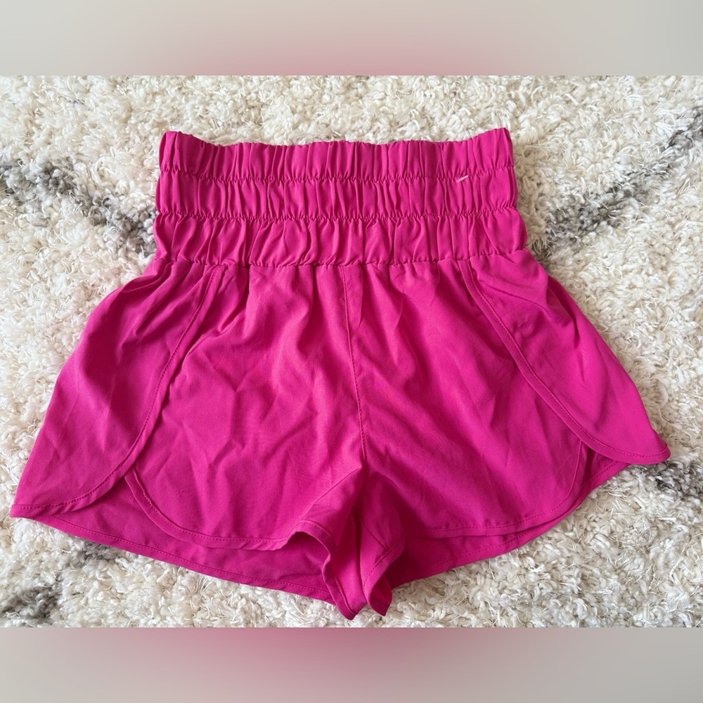 Women’s New In Pink High-Waisted Free Flowing Flyaway Shorts Sz Small EUC